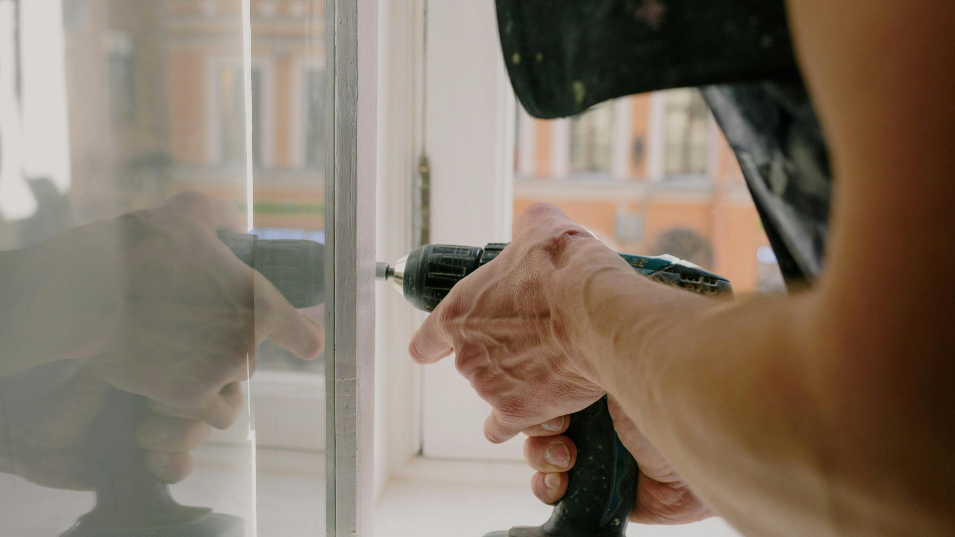 stock:window-hinge-repairs